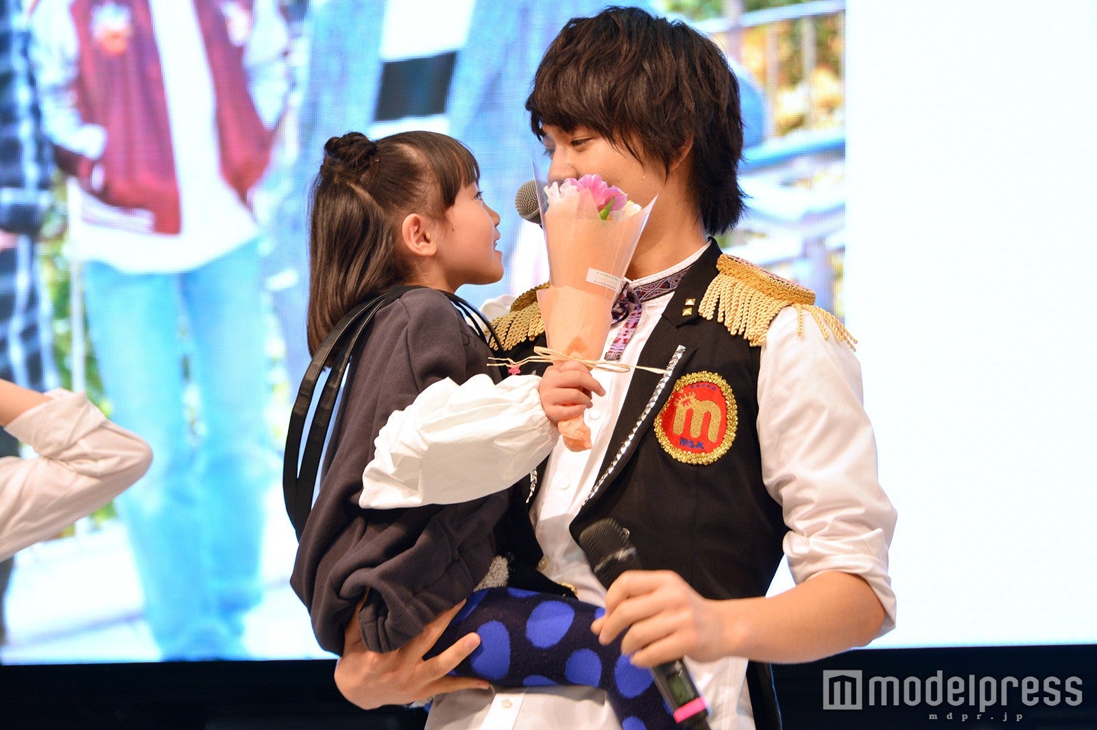 稲垣来泉ちゃん、佐野勇斗（C）モデルプレス