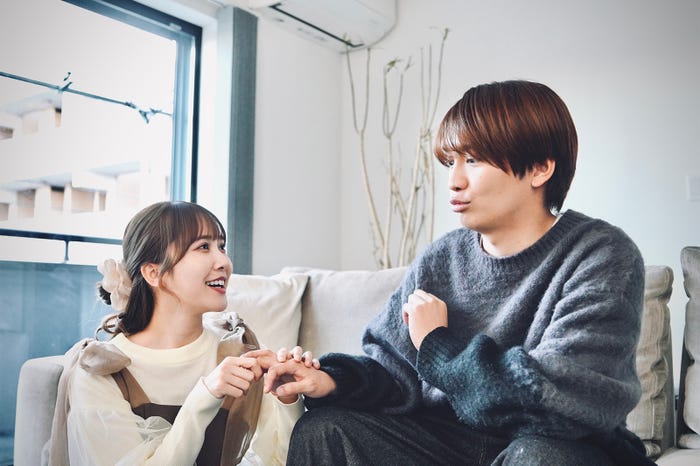 加藤史帆、藤原丈一郎「僕のあざとい元カノ from あざとくて何が悪いの?」第4話(C)テレビ朝日