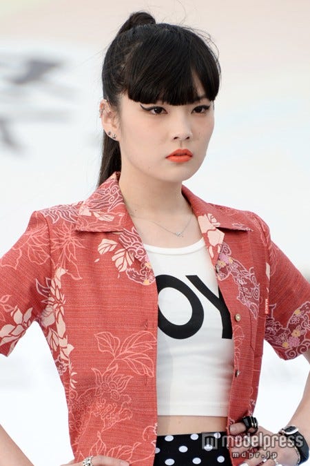秋元梢