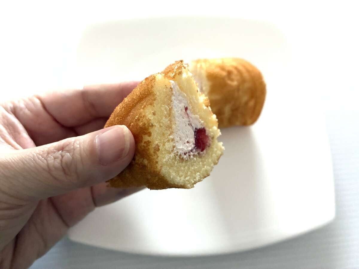 甘酸っぱい苺のワッフル実食