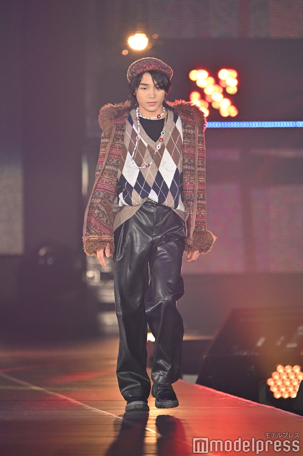 （C）モデルプレス