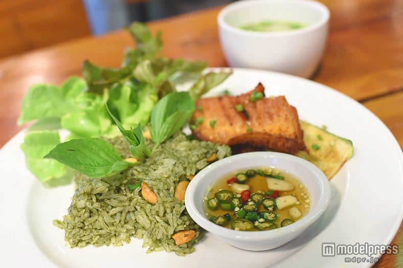 星の形のライスが可愛い「Herb Rice and Fish」140バーツ