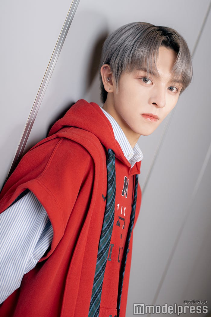 ロレンス(C)モデルプレス