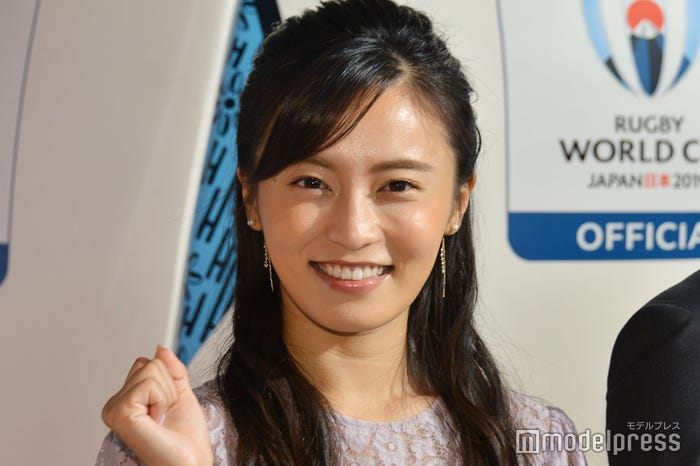小島瑠璃子(C)モデルプレス