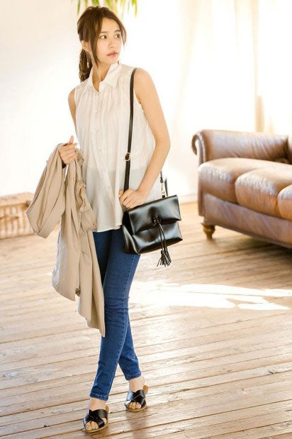 ノースリーブフレアシャツ「Re:EDIT by GALSTAR」2,298円（税込）／画像提供：Re:EDIT by GALSTAR