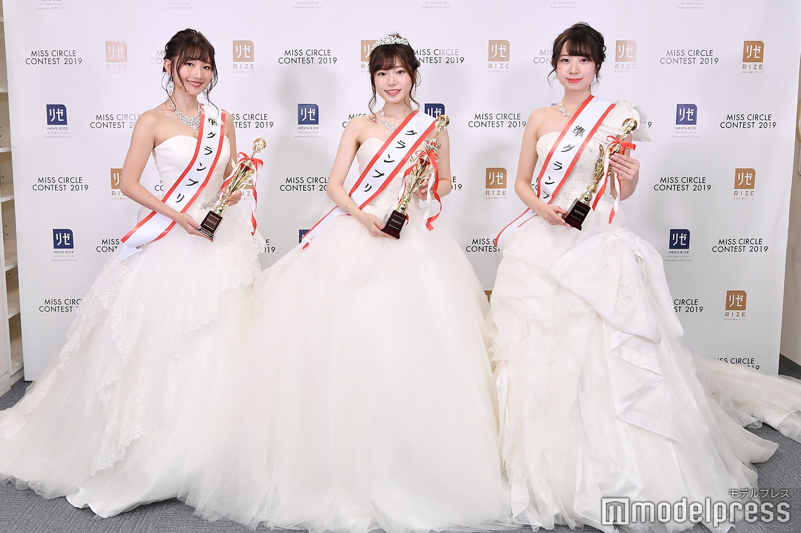 斎藤渚さん、黒川さくらさん、町遥香さん（C）モデルプレス