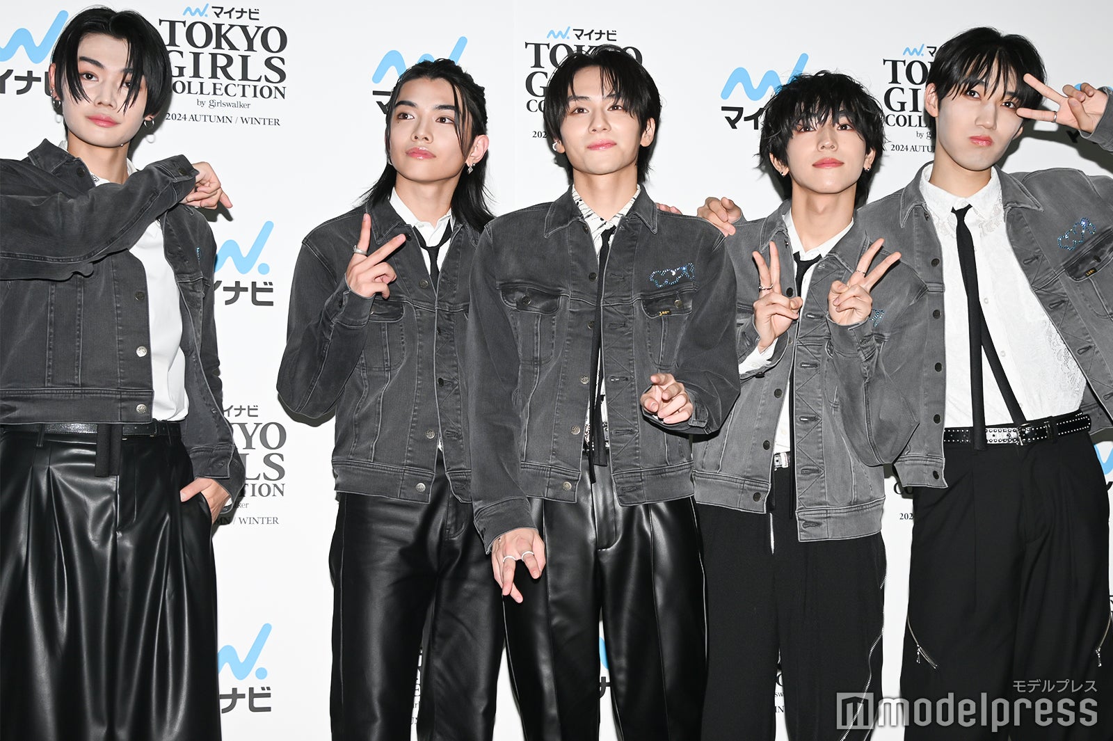 WILD BLUE（左から）鈴陽向、宮武颯、山下幸輝、池田優斗、鈴川直弥（C）モデルプレス