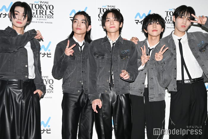 WILD BLUE(左から)鈴陽向、宮武颯、山下幸輝、池田優斗、鈴川直弥(C)モデルプレス