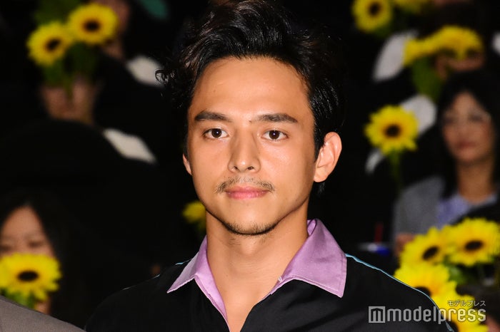 生田斗真 武井壮らが上裸で踊るチャラくてアツい 天狗倶楽部 が話題沸騰 さすがクドカン サンシャイン池崎かと思った いだてん モデルプレス 生田斗真 武井壮らが上裸で踊るチャラくてアツい 天狗倶楽部 が話題沸騰 さすがクドカン サンシャイン池崎かと思った いだてん モデルプレス