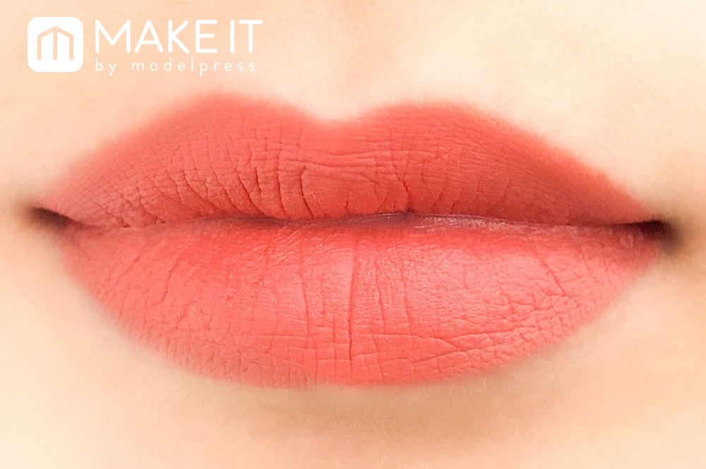 ルージュ アンリミテッド アンプリファイド マット／AM CR 362使用 (C)メイクイット