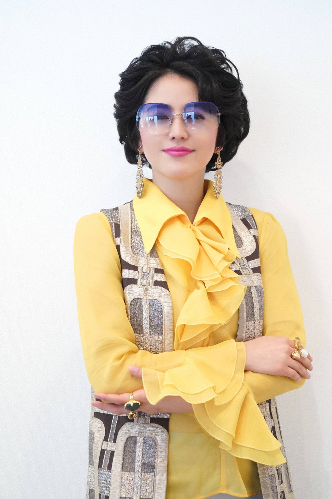 中国人バイヤー、王秀馥になった長澤まさみ（C）フジテレビ