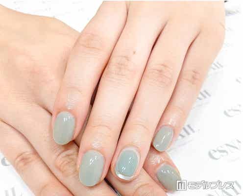 くすみカラー で手元をクラスアップ 大人のミントグリーンネイル 今週のネイル モデルプレス くすみカラー で手元をクラスアップ 大人のミントグリーンネイル 今週のネイル モデルプレス
