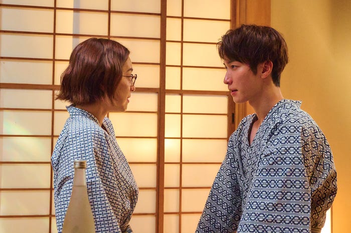 中村アン、渡辺翔太「青島くんはいじわる」第4話より(C)テレビ朝日