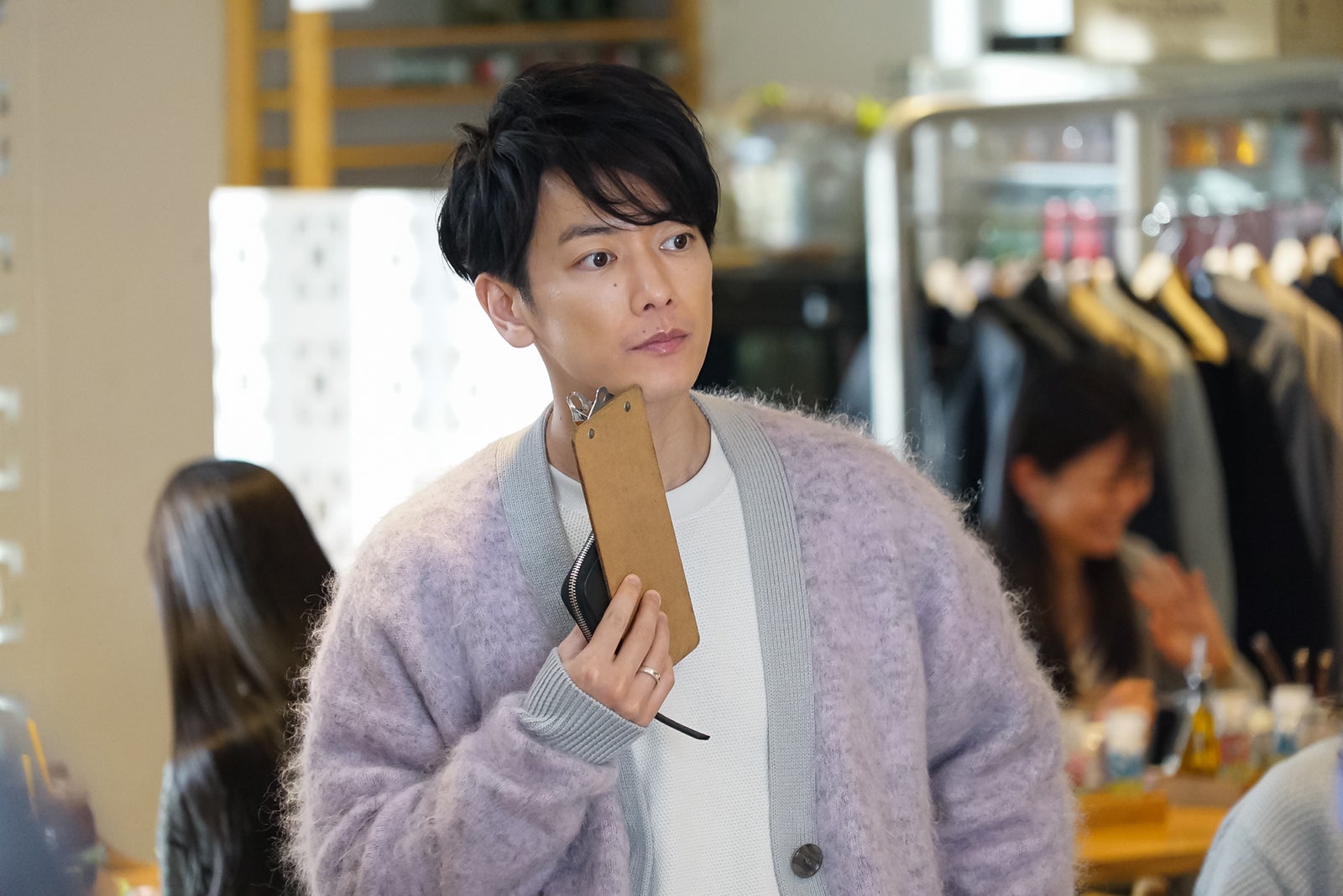 佐藤健／新TVCM「人生のスキマ時間」篇メイキングより（提供写真）