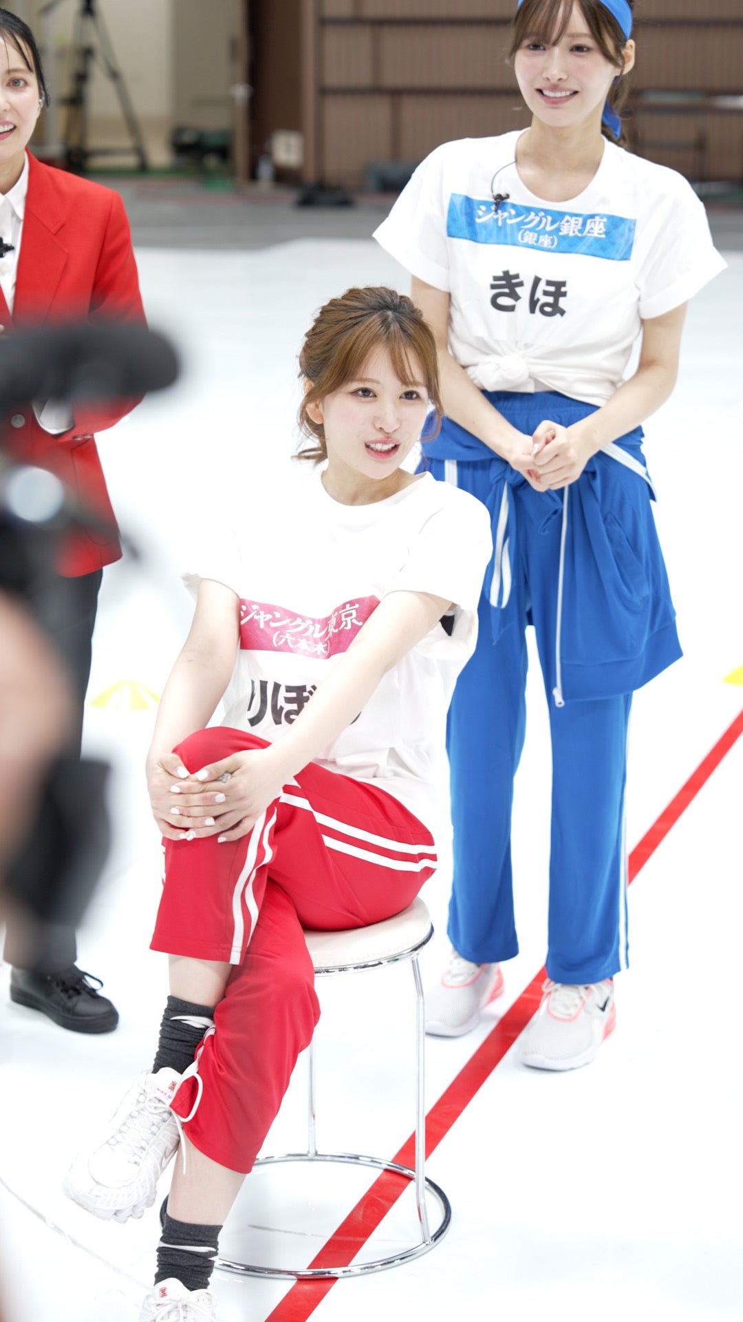 （左から）ベッキー、りぼん「ジャングル東京」、きほ「ジャングル銀座」（提供写真）