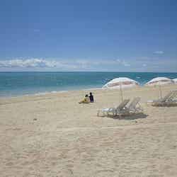 与論最大のビーチ、大金久海岸/photo by Kzaral