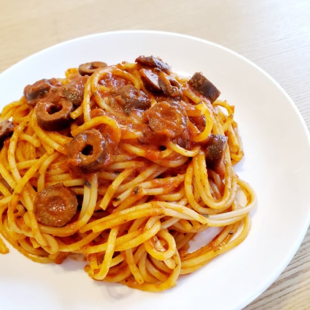 カルディ プッタネスカ盛り付け画像