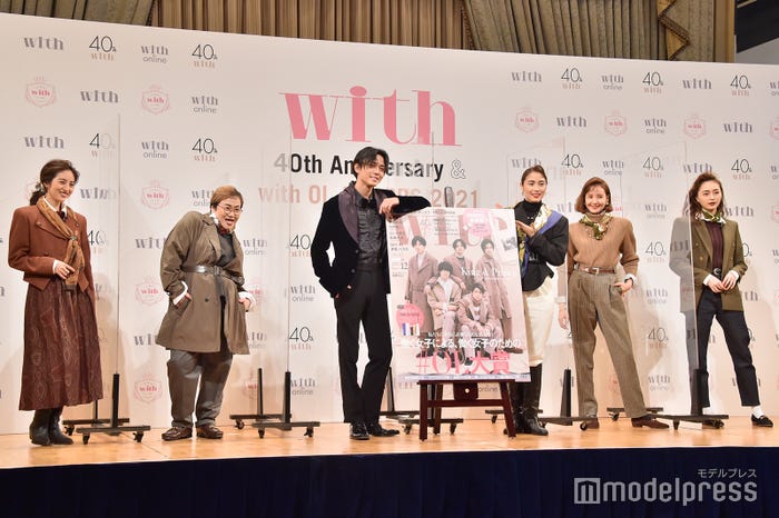 (左から)堀田茜、近藤春菜、永瀬廉、広瀬アリス、トリンドル玲奈、梅澤美波(C)モデルプレス