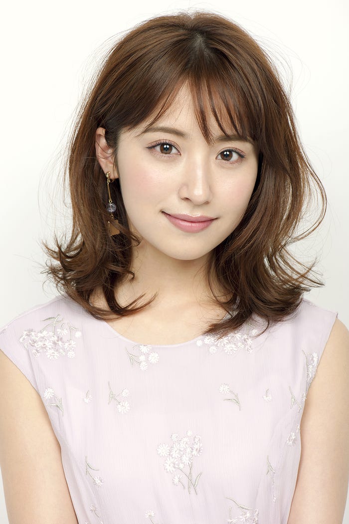 衛藤美彩/撮影:小川健(will creative)美人百花6月号(発売:角川春樹事務所)より