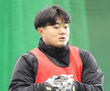 広島・ドラ4工藤 新人リタイア1号「右大腿二頭筋腱膜部損傷」 最速159キロの本格派右腕、守護神候補に期待も