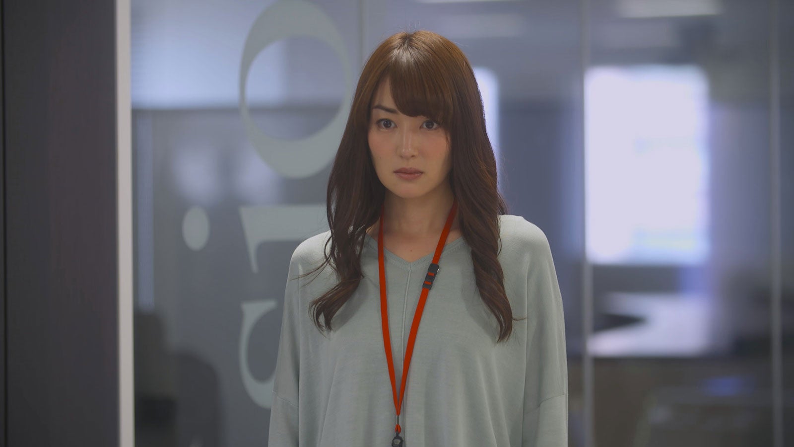 美沙（高梨臨）、佳介（田中圭）と別れのピンチ？女のバトル勃発「恋がヘタでも生きてます」＜第9話あらすじ＞