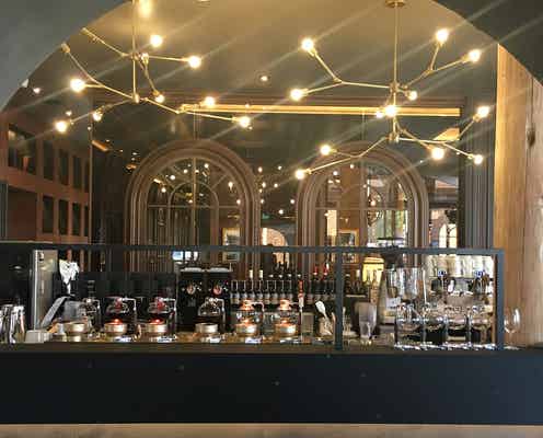 ドトール新業態「ドトール珈琲農園」“コーヒー農園主の邸宅”をイメージ