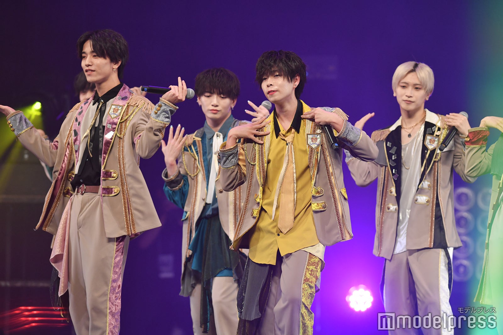 DESCEND NoVA（C）モデルプレス