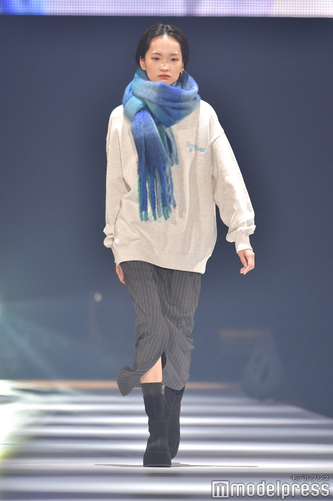 （C）モデルプレス