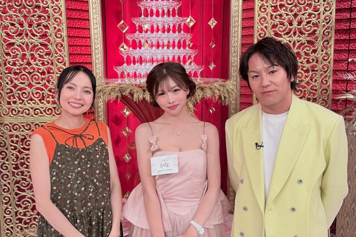 (左から)ベッキー、かな、狩野英孝(提供写真)