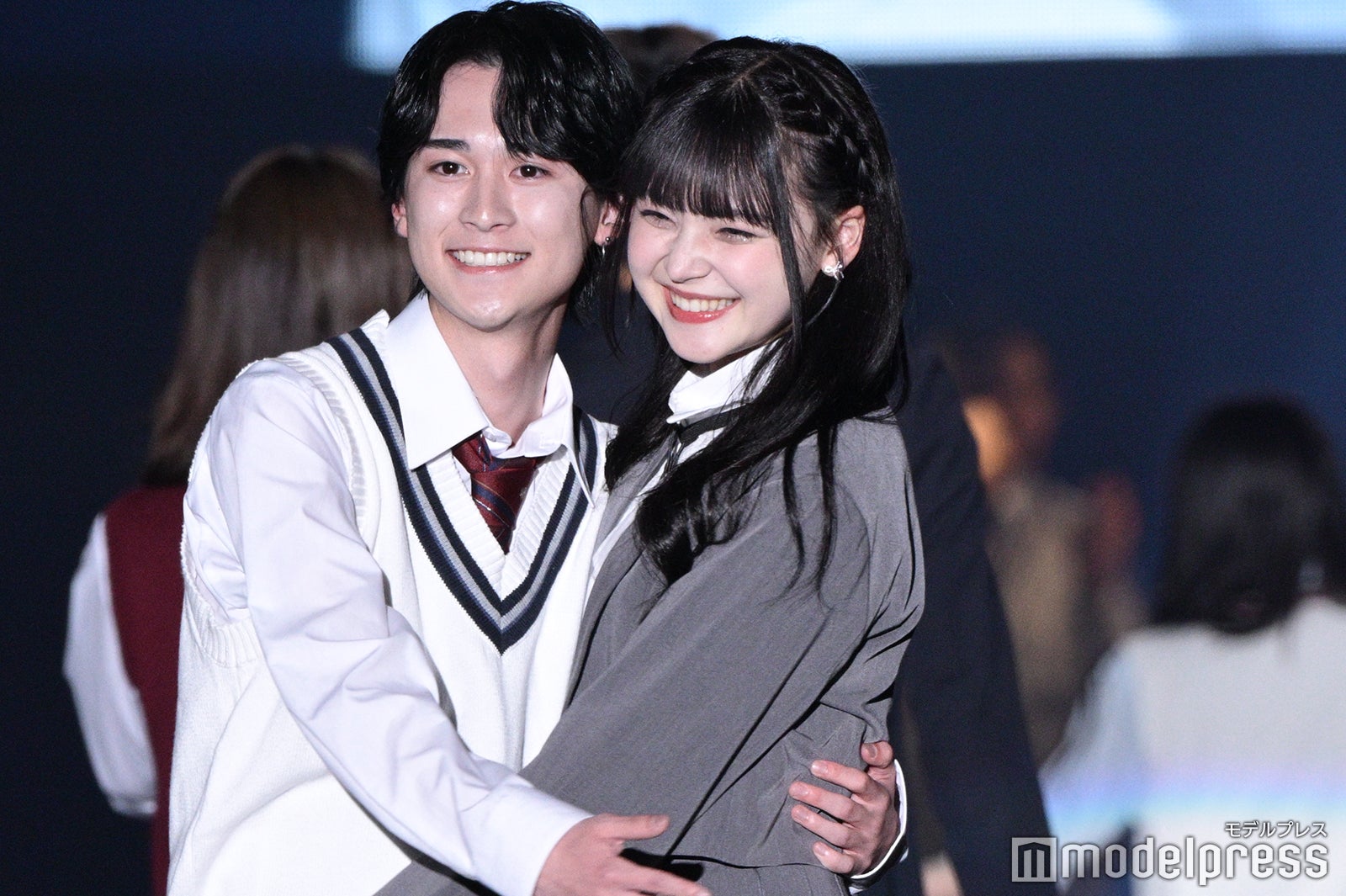阿部創馬、夏川メガン（C）モデルプレス