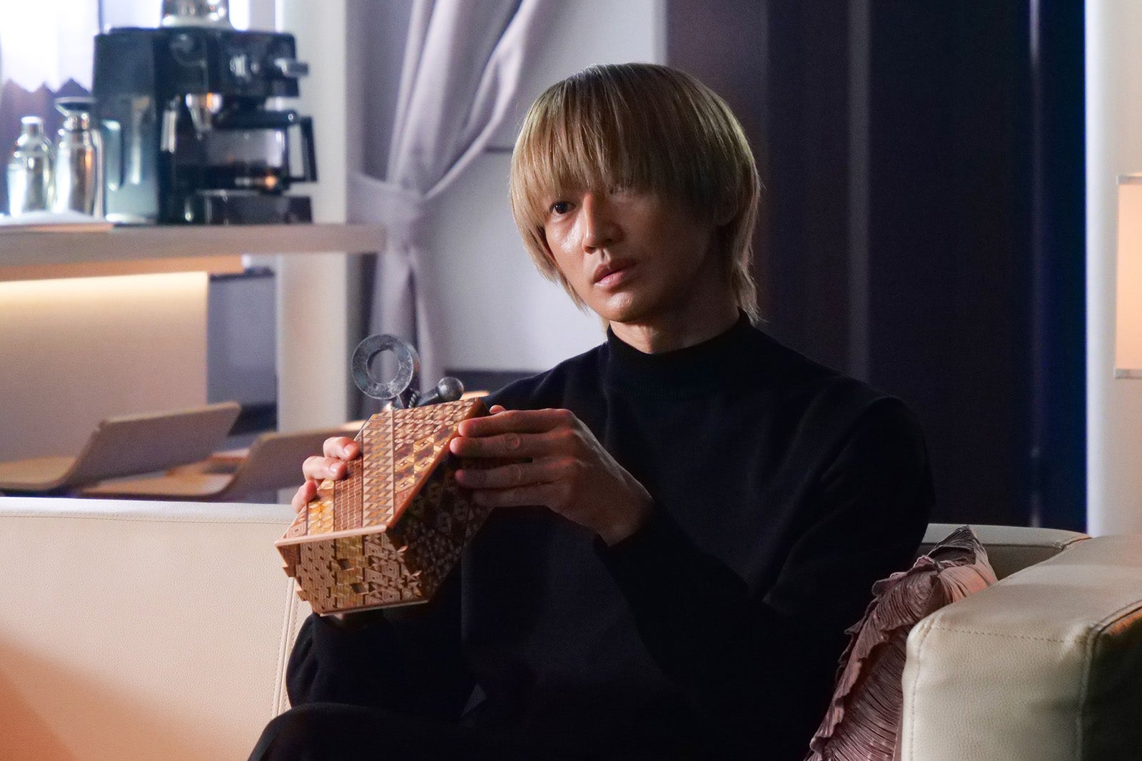 永山瑛太／「ミステリと言う勿れ」第11話より（C）田村由美／小学館（C）フジテレビジョン