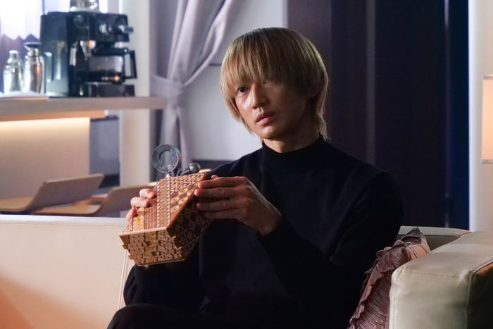 永山瑛太/「ミステリと言う勿れ」第11話より(C)田村由美/小学館(C)フジテレビジョン