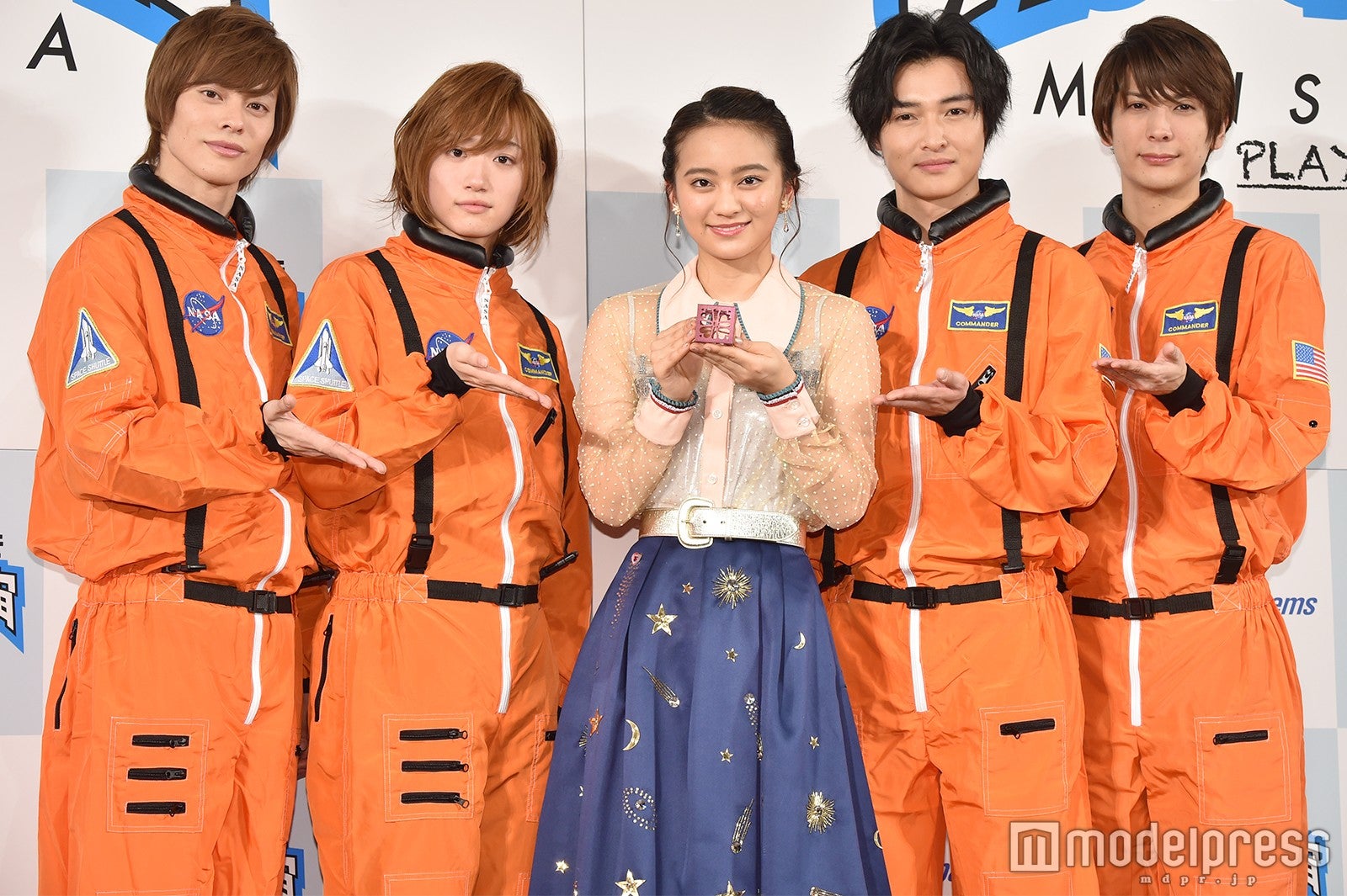 （左から）宇野結也、定本楓馬、岡田結実、栗山航、仲田博喜 （C）モデルプレス