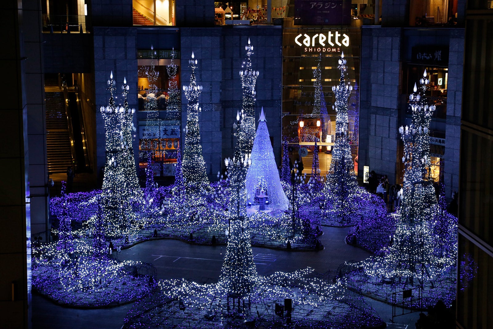 劇中歌「ひそかな夢」のシーンをイメージ／画像提供：カレッタ汐留