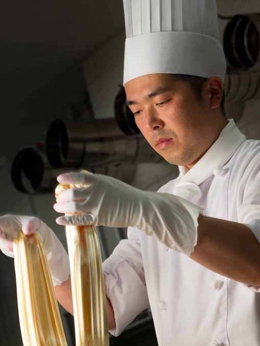 チーフパティシエ　黒滝武尊／画像提供：東急ホテルズ