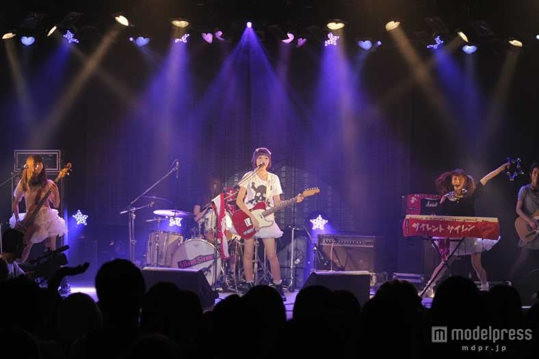 Silent Siren／「HARAJUKU KAWAii!! FES 2012」より