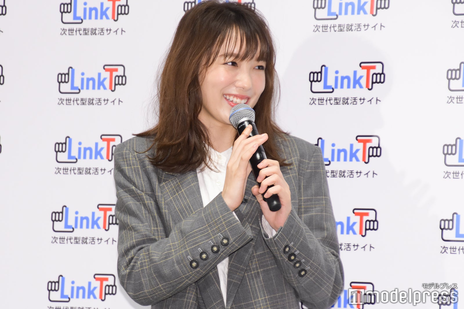 飯豊まりえ （C）モデルプレス