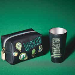 ポーチ、ステンレスタンブラー/画像提供:ユニバーサル・スタジオ・ジャパン