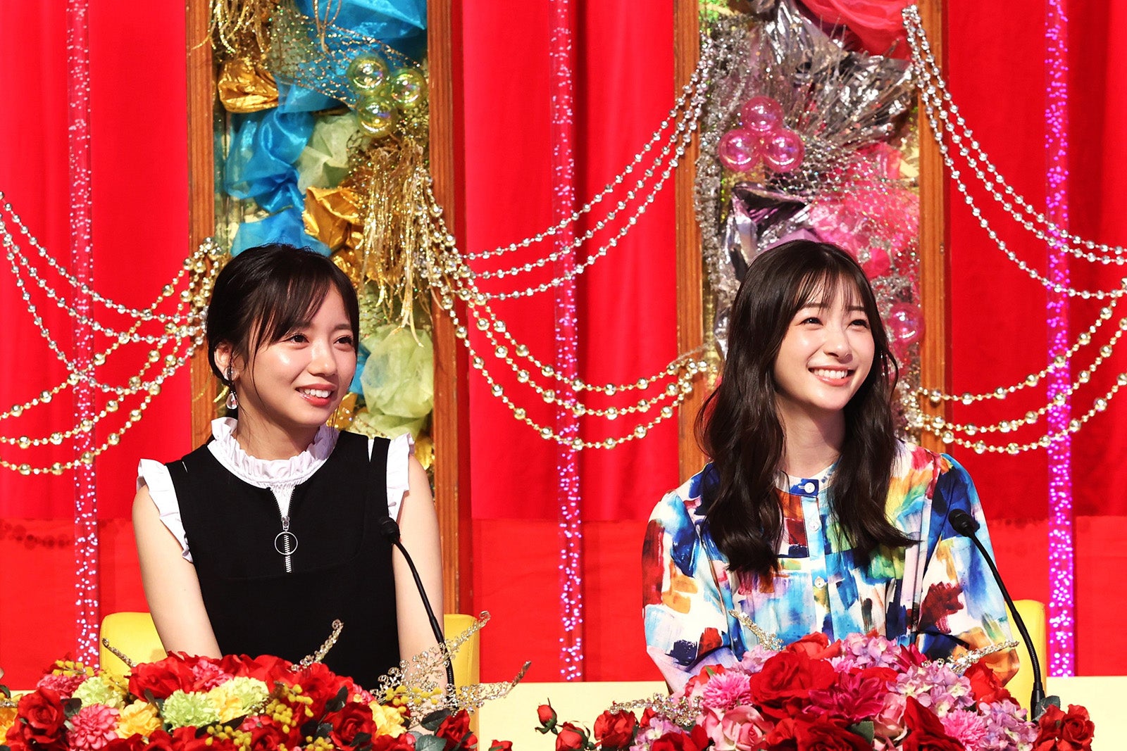 齊藤京子、足立梨花（C）フジテレビ