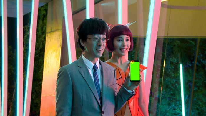 (左から)滝藤賢一、広瀬アリス/新CMメイキングより(提供写真)