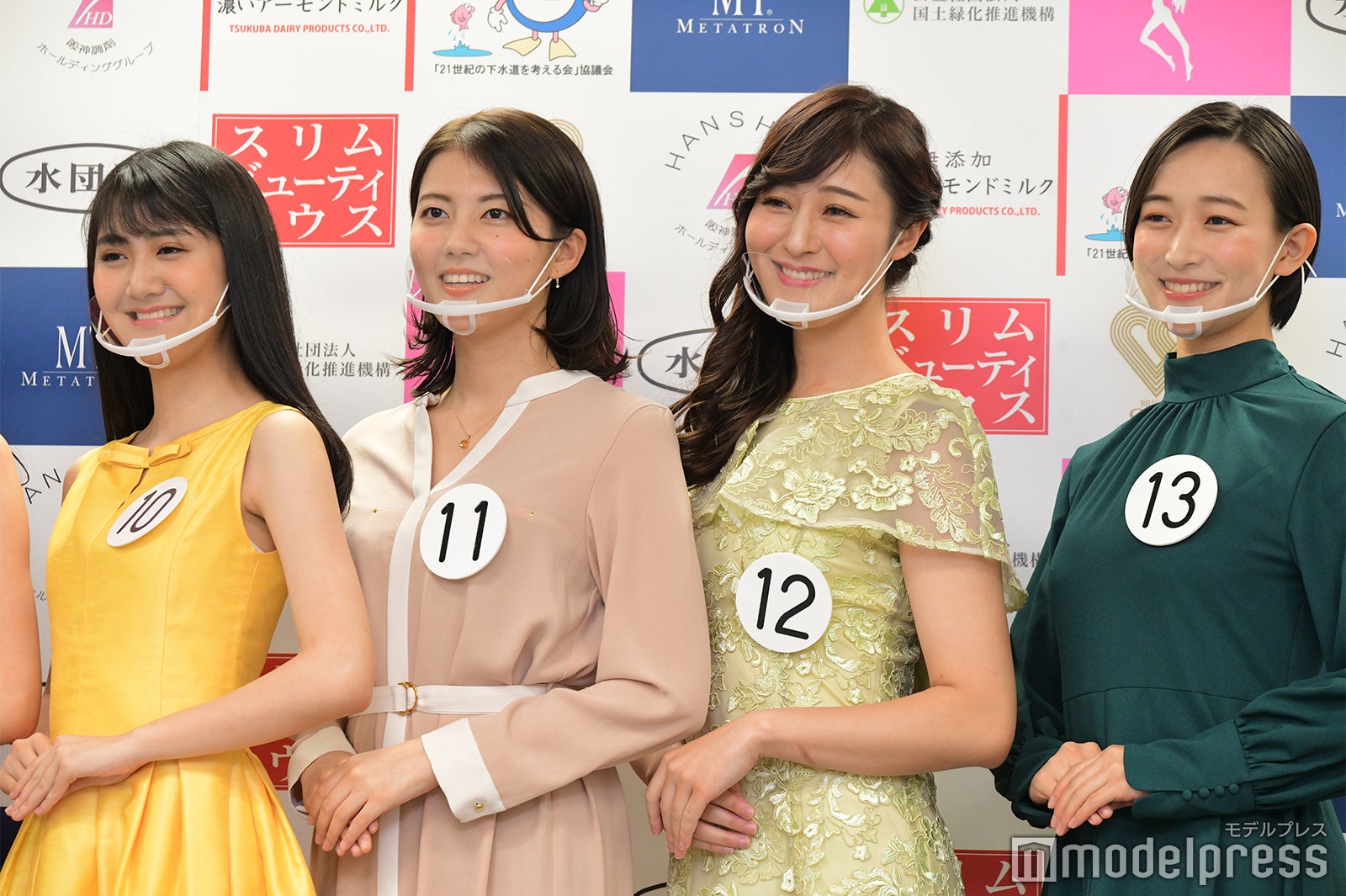 飯村さやかさん、小林優希さん、林彩佳さん、高垣七瀬さん （C）モデルプレス