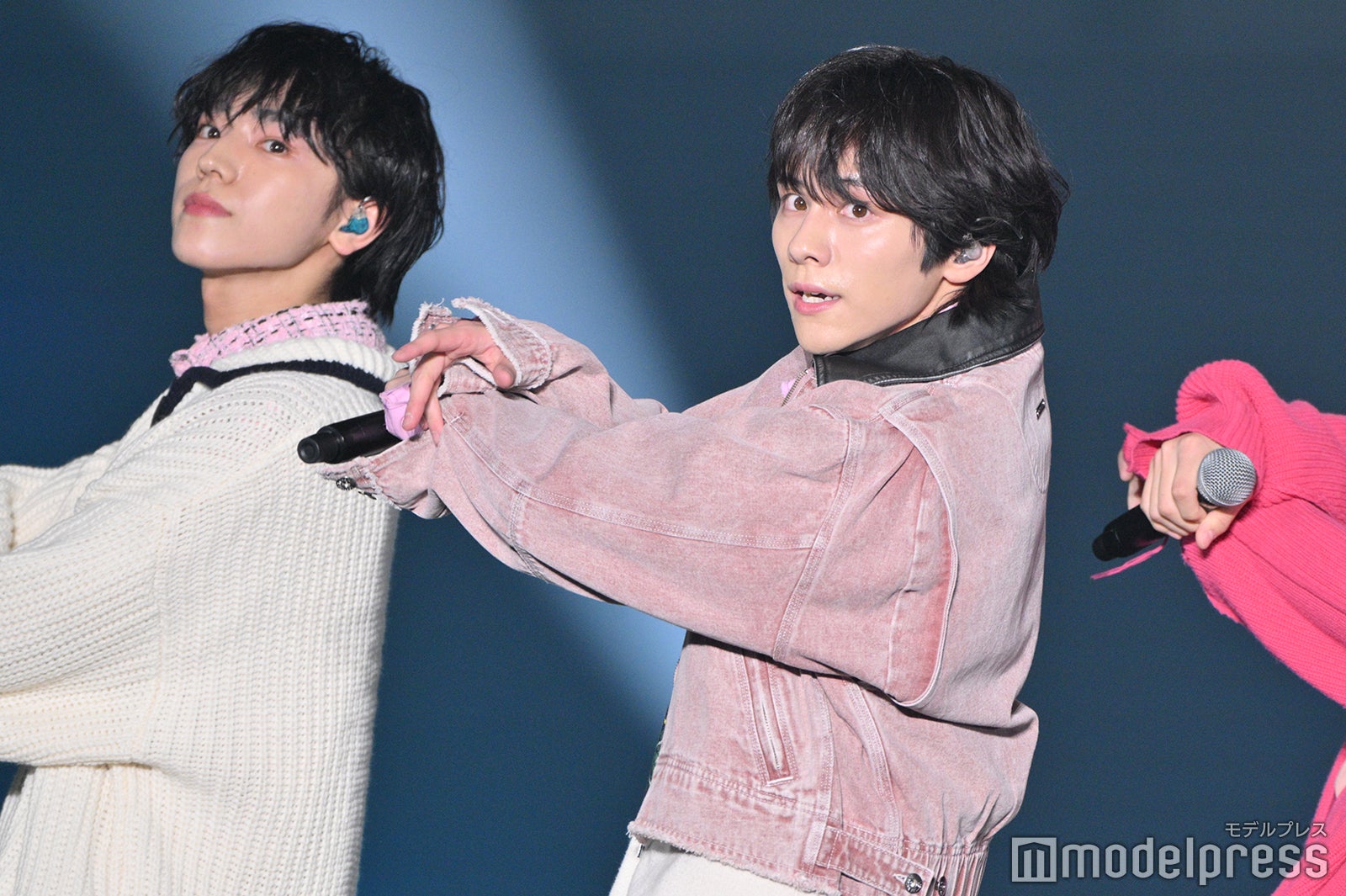 WILD BLUE（C）モデルプレス