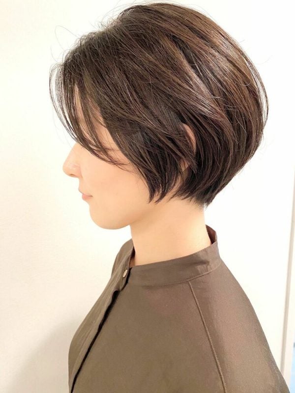 40代に似合う前下がりボブ特集 流行りを押さえた若見えヘアスタイルをご紹介 モデルプレス