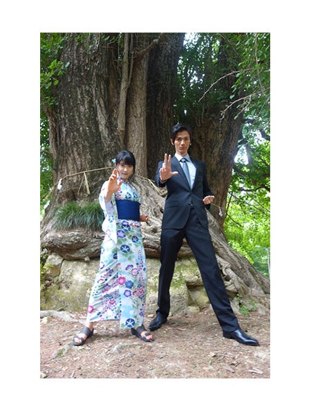 土屋太鳳、根岸拓哉／土屋太鳳オフィシャルブログ（Ameba）より