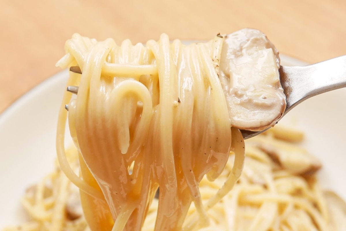 鳥羽周作のシズるチャンネル・絶品きのこクリームパスタ