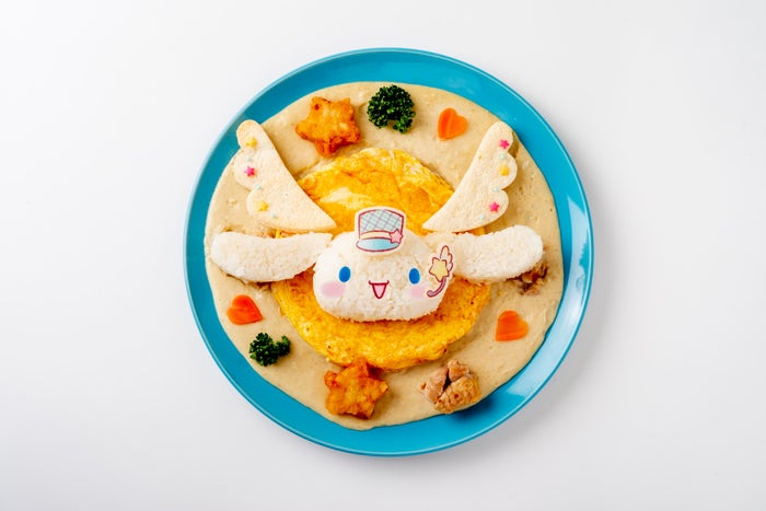 尊い◇シナモロールまっしろカレー1,600円(提供画像)