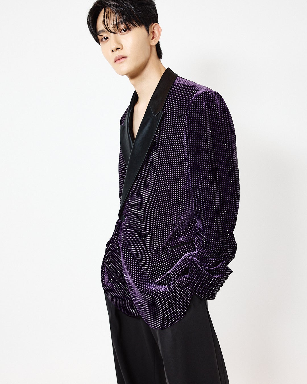 田島将吾「エンポリオ アルマーニ24春夏ウィメンズコレクションショー」より（提供写真）