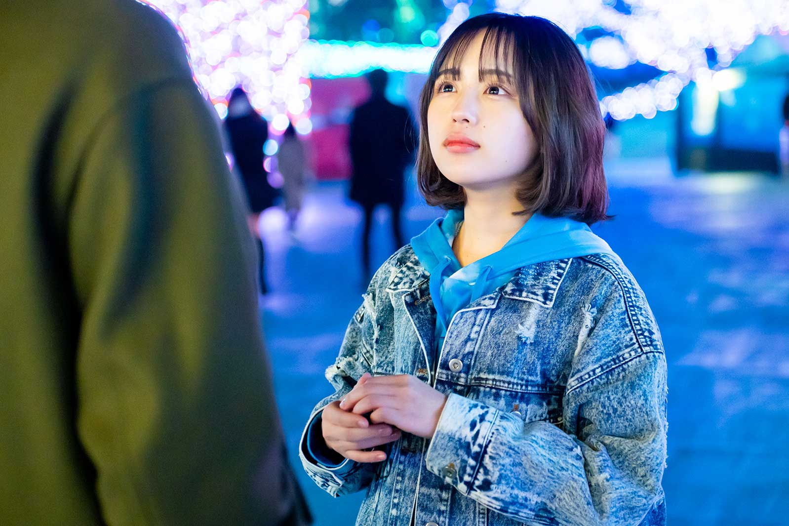 コウヘイに「なえは、コウヘイ君に（ブレスレットを）あげたいと思った」と真っすぐ想いを伝えるなえなの「恋とオオカミには騙されない」第1話（C）AbemaTV, Inc.