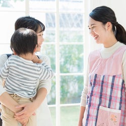 保育士ってバカにされる職業ですか?悩む保育士さんに、愛と感謝を伝えるママたち