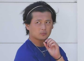 中日 涌井秀章が「日本で1番一升瓶が似合う男」称号を与えられたドラ1左腕は穏やかな笑み ファン「良い表情！」「なぜこんなにも似合ってしまうのだろう」